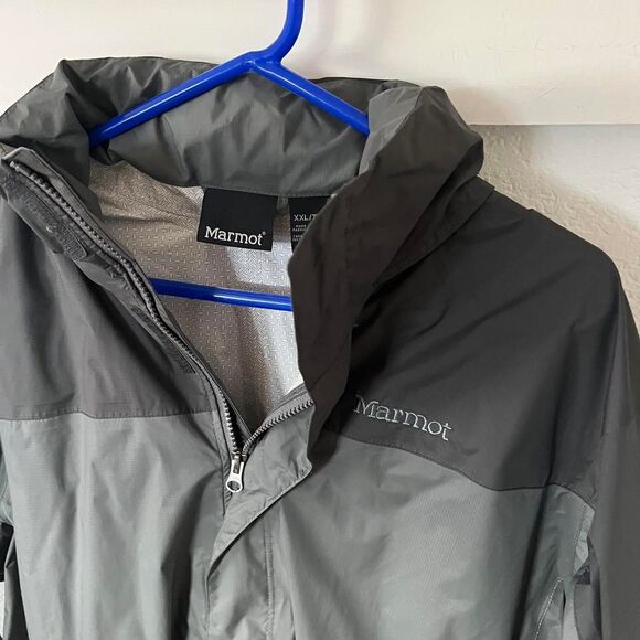 Marmot Men's XXL Waterproof Rain Jacket. - Picture 2 of 8